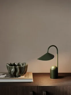 Arum portable lamp, Grass Green