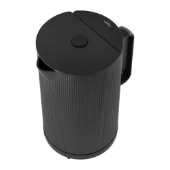 Bernadotte kettle, Black