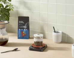 Bistro kitchen scale 13x15.7 cm, Black-red