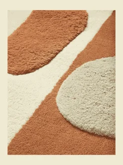 Bloco tufted rug, Blush-off white, 120x180 cm