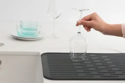 Brabantia dish mat silicone, dark grey