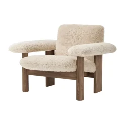 Brasilia armchair low back, Walnut-Nature sheepskin curly