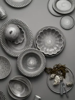 Bubbles oval saucer 35 cm, Grey