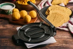 Cast iron tortilla press 20 cm, Black
