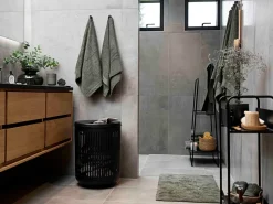 Classic bath towel 70x140 cm, Olive green