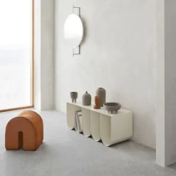 Curved bench, Beige
