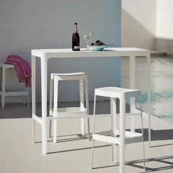 Cut bar table, Black