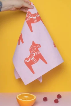 Dalahäst kitchen towel 50x70 cm, Pink-red