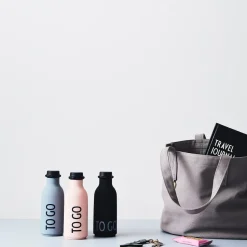 Design Letters TO GO bottle, black