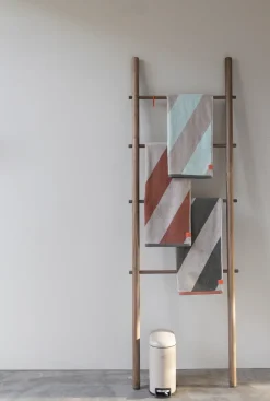 Diagonal towel, Brick, 70x133 cm