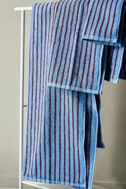 Drift bath towel 70x140 cm, Blue-red
