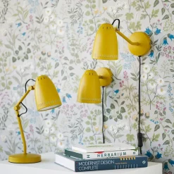 Dynamo table lamp, matte mustard