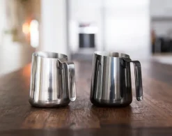 Eddy steaming pitcher 53 cl, Graphite