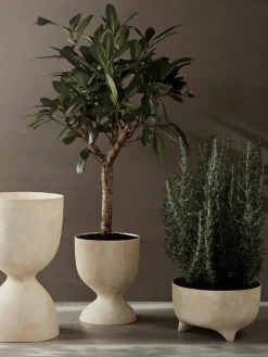 Evoke flower pot 70 cm, Warm Sand