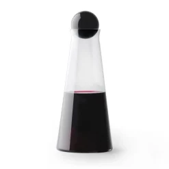 Fia carafe, black