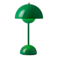 Flowerpot portable table lamp VP9, Signal green