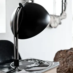 FlowerPot table lamp VP4, mat black