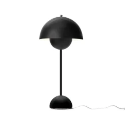 FlowerPot VP3 table lamp, matte black