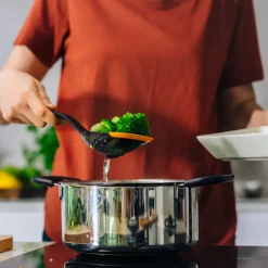 Functional Form cooking spoon 29.6 cm, Black