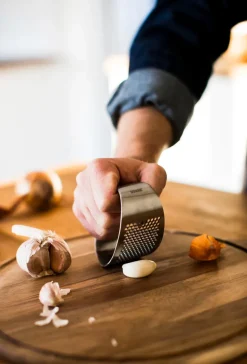 Garli garlic press, Silver