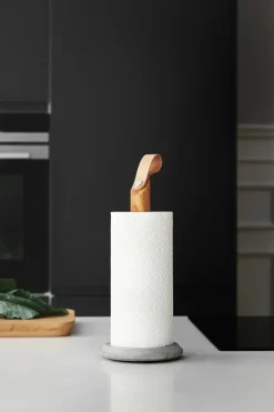 Grab kitchen paper holder, Oak