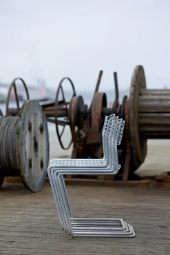 High Tech chair, Hot-dip Galvanized