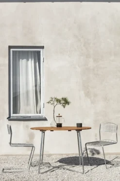 High Tech chair, Hot-dip Galvanized
