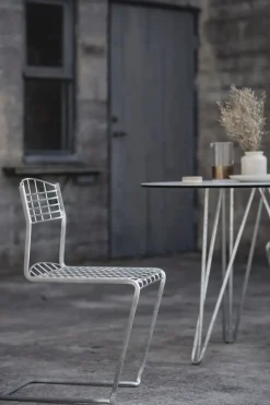 High Tech chair, Hot-dip Galvanized