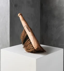 Humdakin hand brush in wood 37 cm, Bamboo-coconut fibres