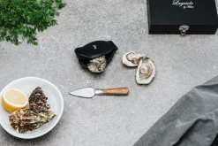 Laguiole by Hâws oyster set 2-piece, Olive wood-stainless steel