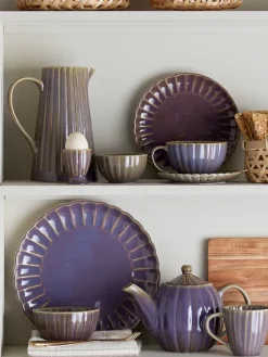 Latina egg cup, Purple