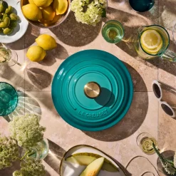 Le Creuset round casserole 5.3 l, Bleu Riviera