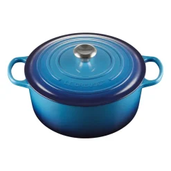 Le Creuset Signature round casserole 6.7 l, Azure blue