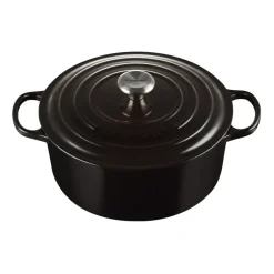 Le Creuset Signature round casserole 6.7 l, Black