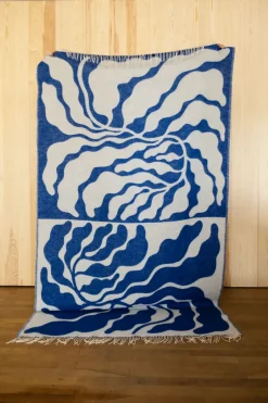 Leaves throw 130x220 cm, Blue-white