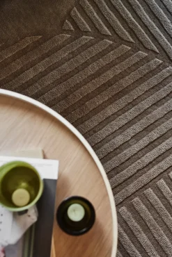 Levels wool rug circles mole, 170x240 cm