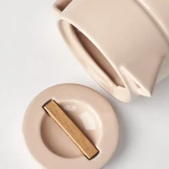 Lines milk jug 50 cl, beige
