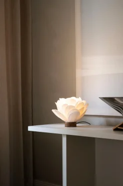 Lisa table lamp, White