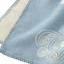 Little bear childrens blanket, blue