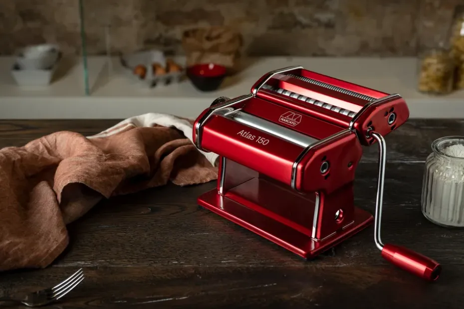 Marcato pasta machine Atlas 150 Design, Red