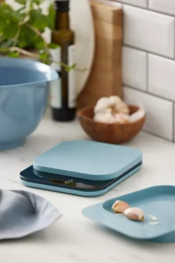 Mensura kitchen scale, Dusty blue