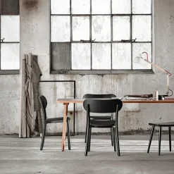 Miss Tailor dining table 82x82x73 cm, Oak natural oil