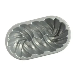 Nordic Ware Braided bread tin 1,4 L, Gold