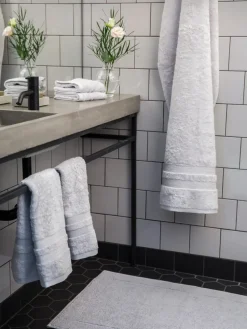Portofino bathroom rug , Light grey, 60x90 cm