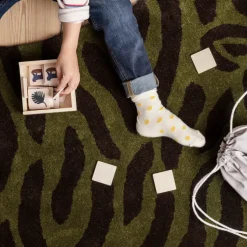 Safari rug, tiger