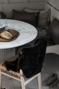 Shepherd sheepskin Ella, dark brown