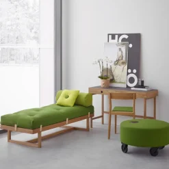 Stay day bed, Fabric grey. body in whiteoiled oak