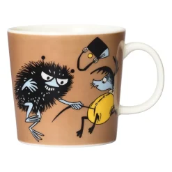 Stinky in action Moomin mug, Brown