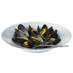 Swedish Grace deep plate Ø25 cm, ice (light blue)
