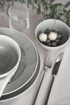 Swedish Grace plate Ø27 cm, Mist (grey)